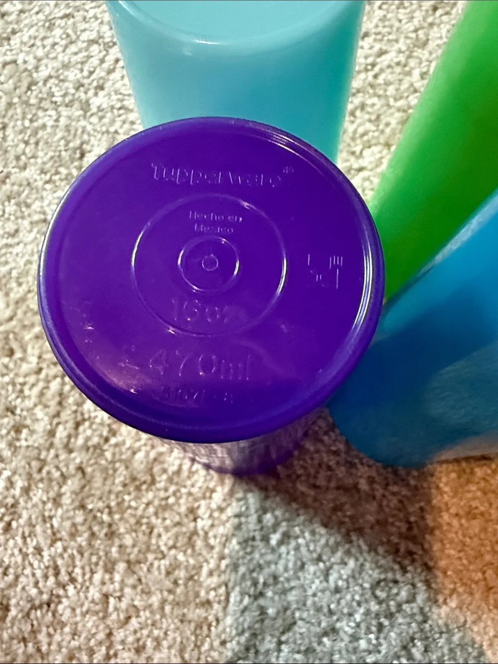 Tupperware Set of 6 Colorful Plastic Tumblers
